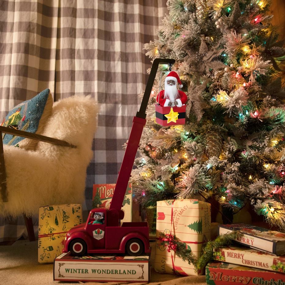 Mr. Christmas Decoration 43